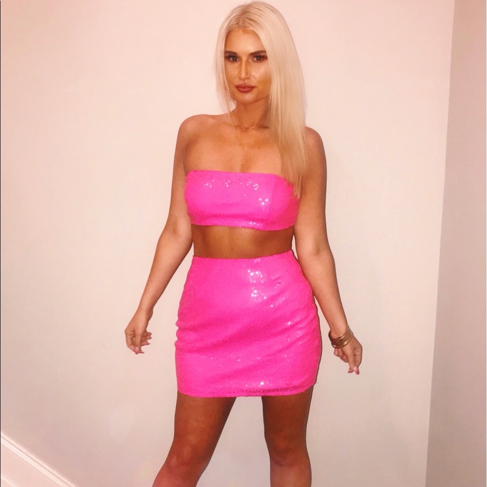 Super down Pink sequin matching set